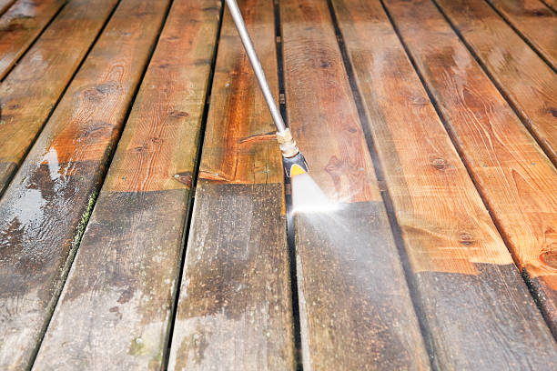Best Patio and Deck Pressure Washing  in Independence, WI